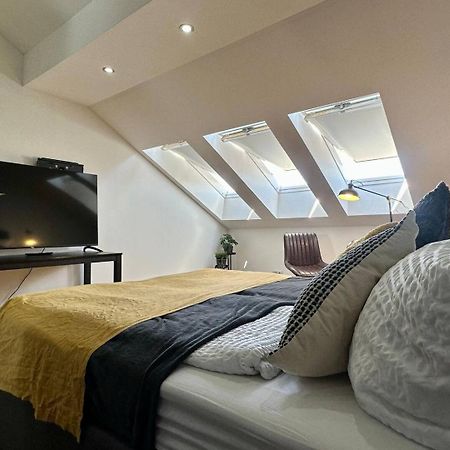 Designer Apartments, 2 Min To U1 Reumannplatz Відень Екстер'єр фото