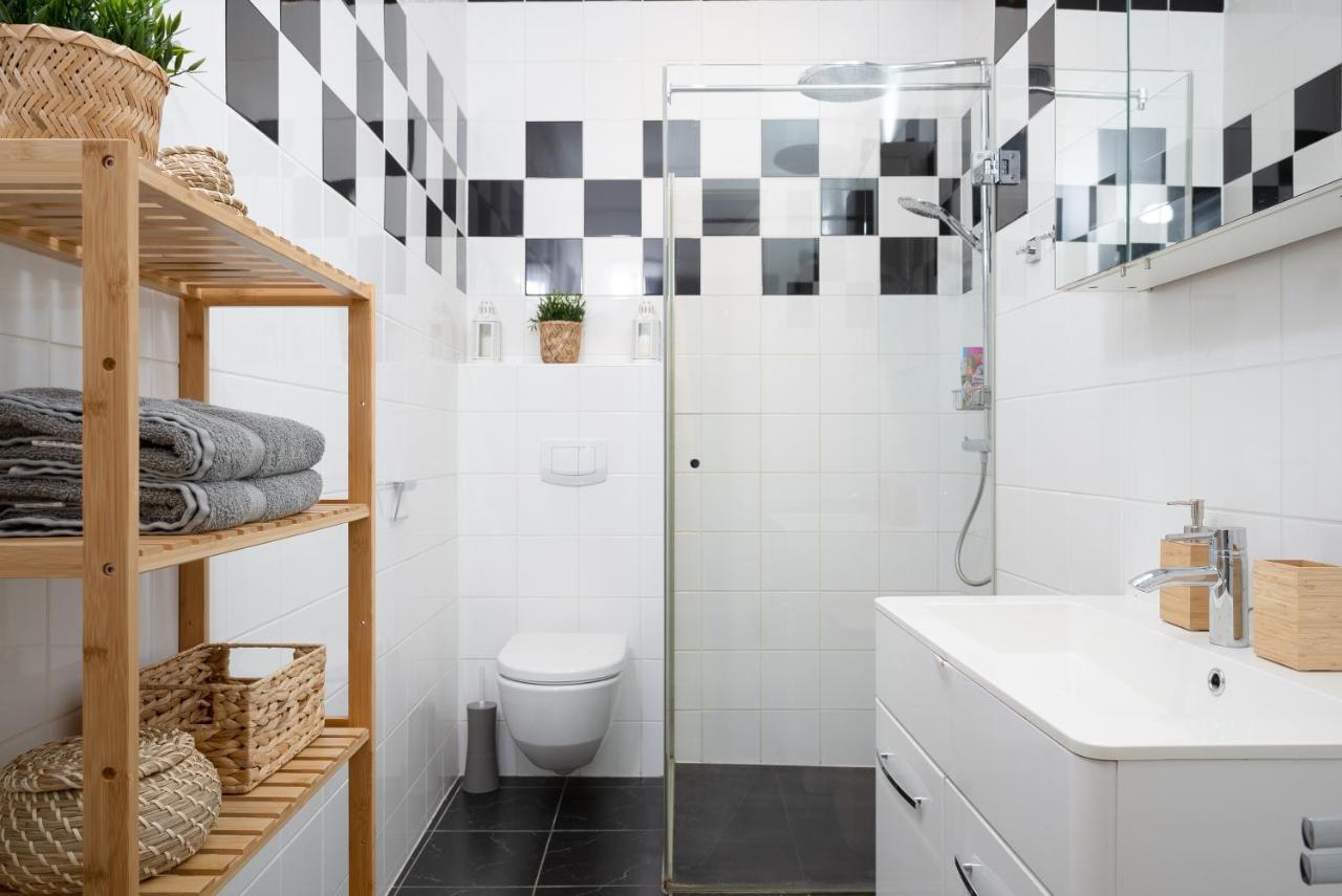 Designer Apartments, 2 Min To U1 Reumannplatz Відень Екстер'єр фото