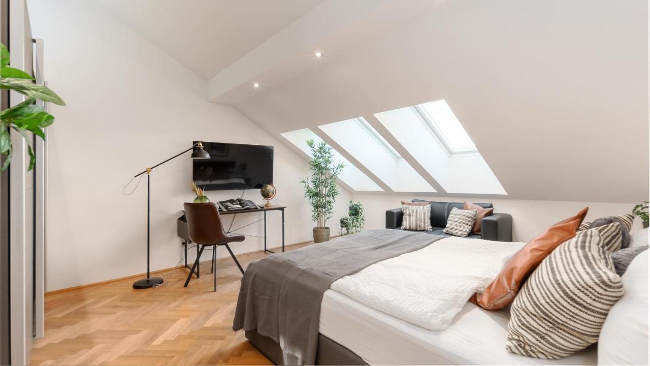 Designer Apartments, 2 Min To U1 Reumannplatz Відень Екстер'єр фото